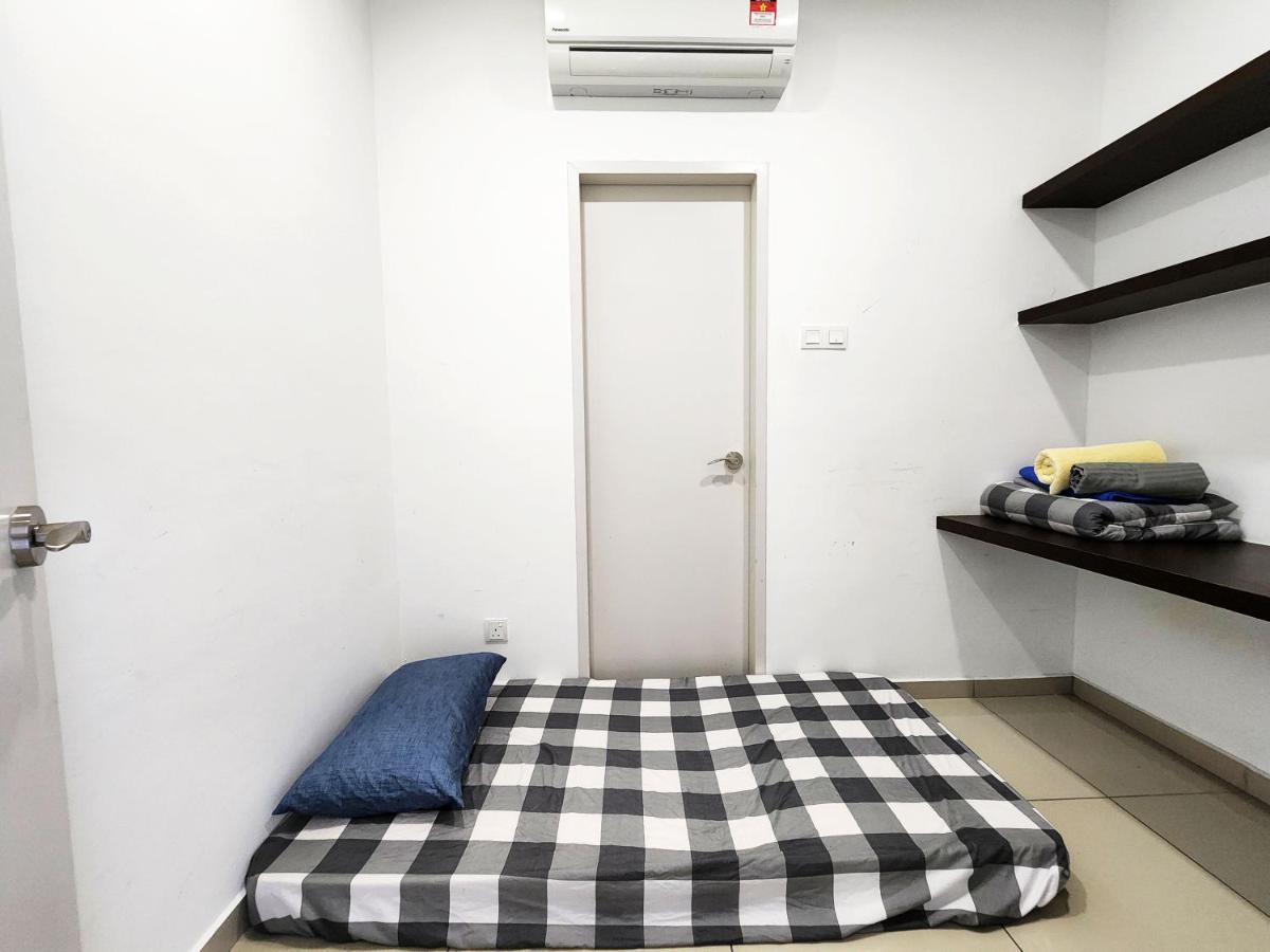 Lavender Suite # Shah Alam I-City Block B Homestay # 2R1B #Free Wifi & Parking Dış mekan fotoğraf