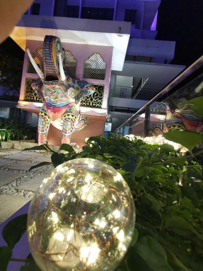 Lavender Suite # Shah Alam I-City Block B Homestay # 2R1B #Free Wifi & Parking Dış mekan fotoğraf