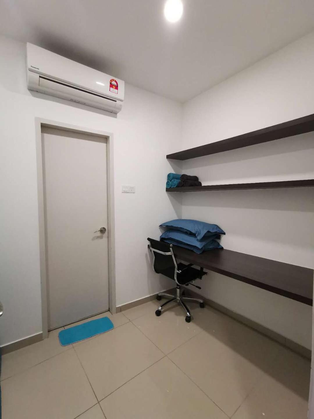 Lavender Suite # Shah Alam I-City Block B Homestay # 2R1B #Free Wifi & Parking Dış mekan fotoğraf